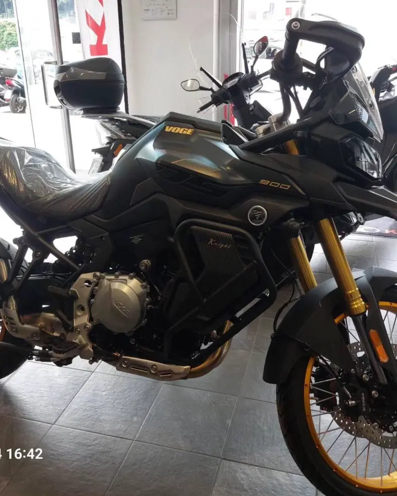 Voge Valico 900DSX (2024 - 26) (4)