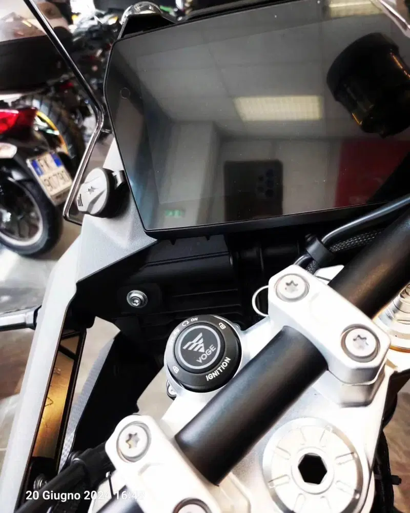 Voge Valico 900DSX (2024 - 26) (6)