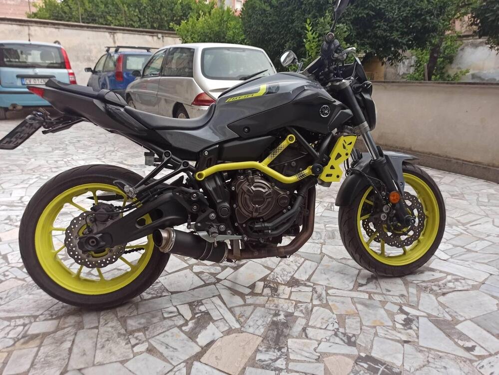 Yamaha MT-07 Moto Cage (2015 - 17) (2)