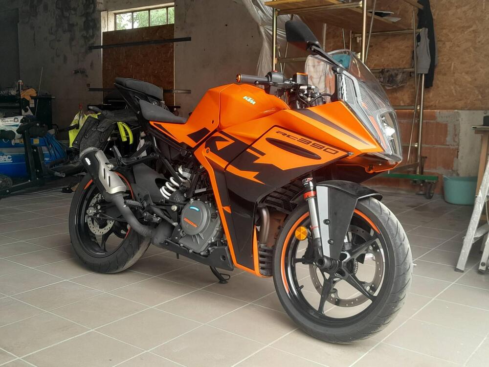 KTM RC 390 (2022 - 24) (3)