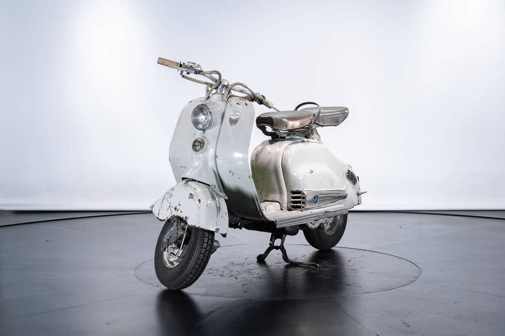 Innocenti LAMBRETTA 150 D