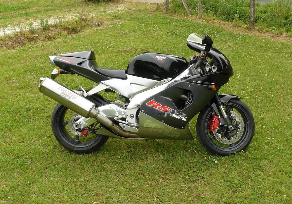 Aprilia RSV MILLE  (3)