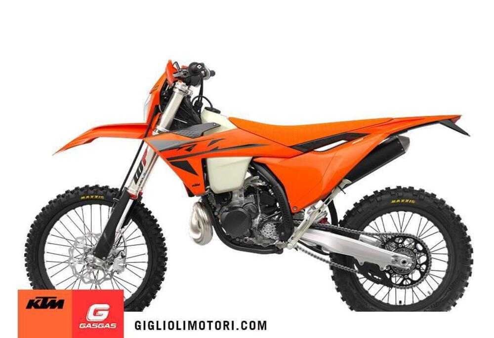 KTM EXC 300 (2025) (2)