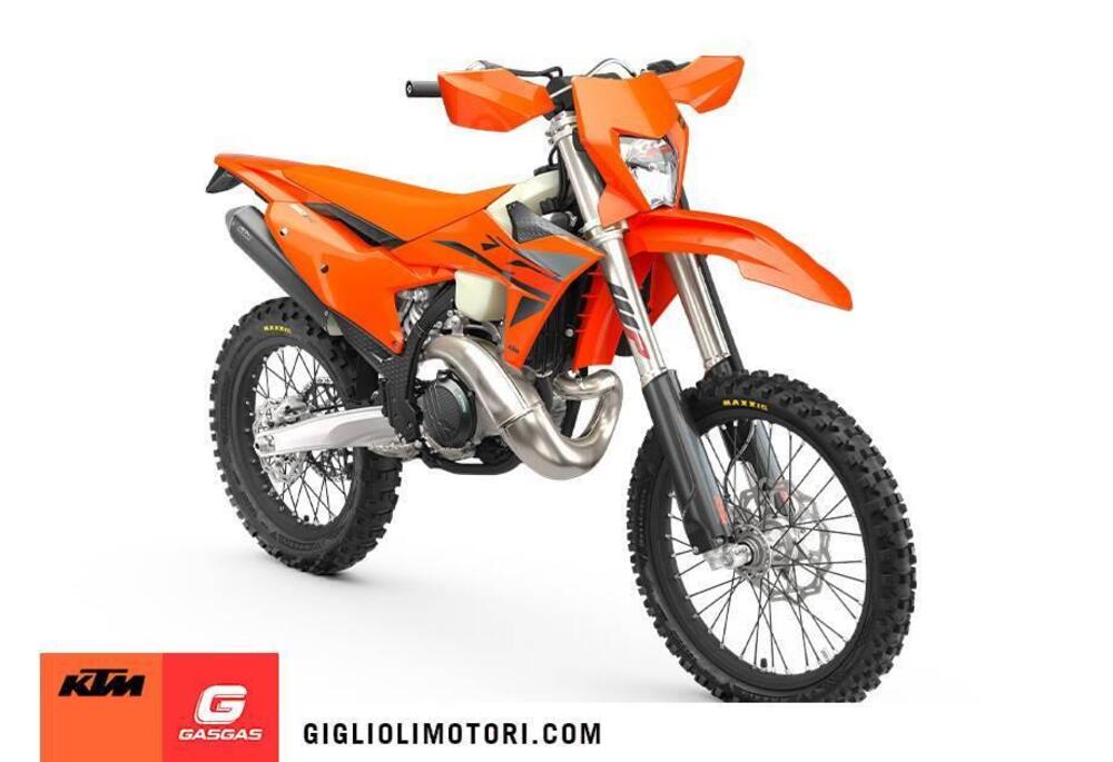 KTM EXC 300 (2025) (3)