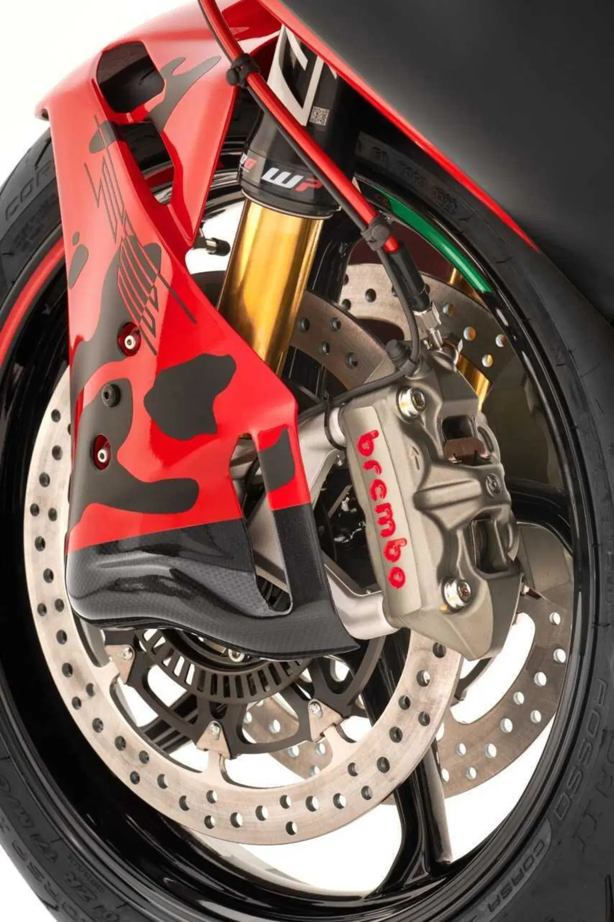 MV Agusta F3 Evoluzione: la sportiva di Schiranna sfoga l'animo racing (11)