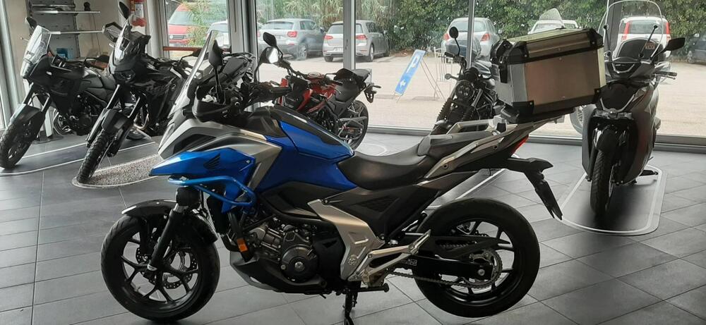 Honda NC 750 X DCT Urban (2021 - 24) (2)