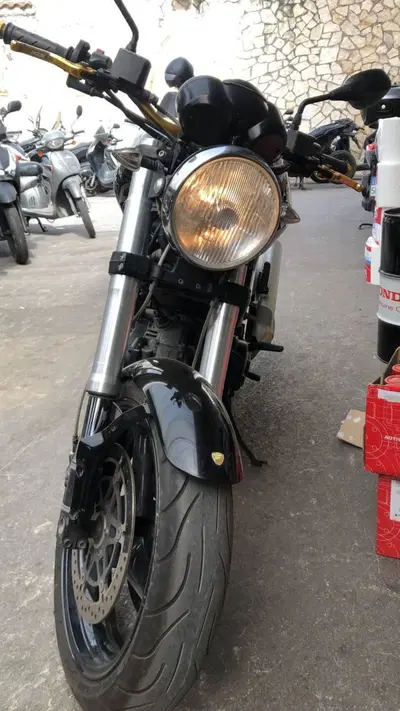 Ducati Monster 695 (2006 - 08) usata