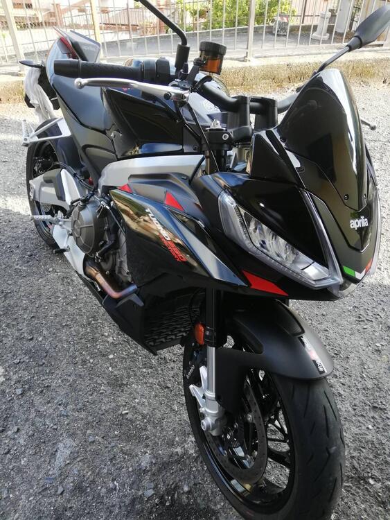 Aprilia Tuono 660 Factory (2022 - 24) (3)