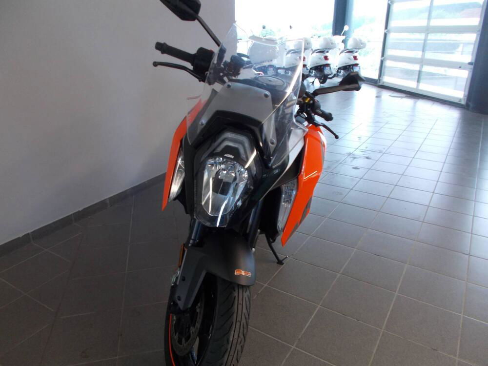 KTM 1290 Super Duke GT ABS (2016 - 18) (3)