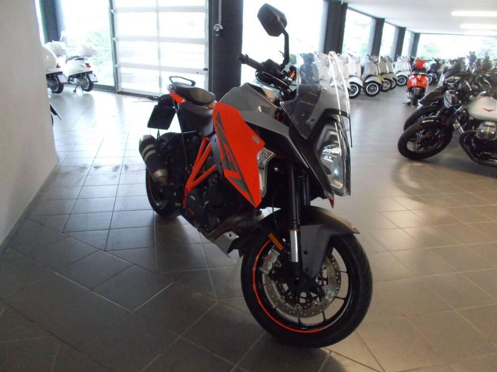 KTM 1290 Super Duke GT ABS (2016 - 18) (4)