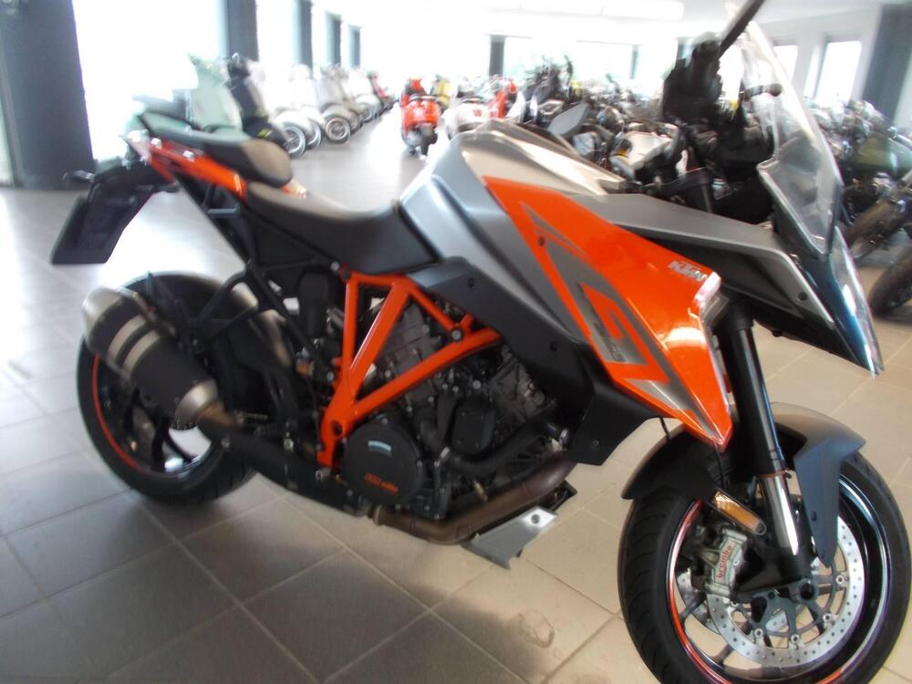 KTM 1290 Super Duke GT ABS (2016 - 18) (5)