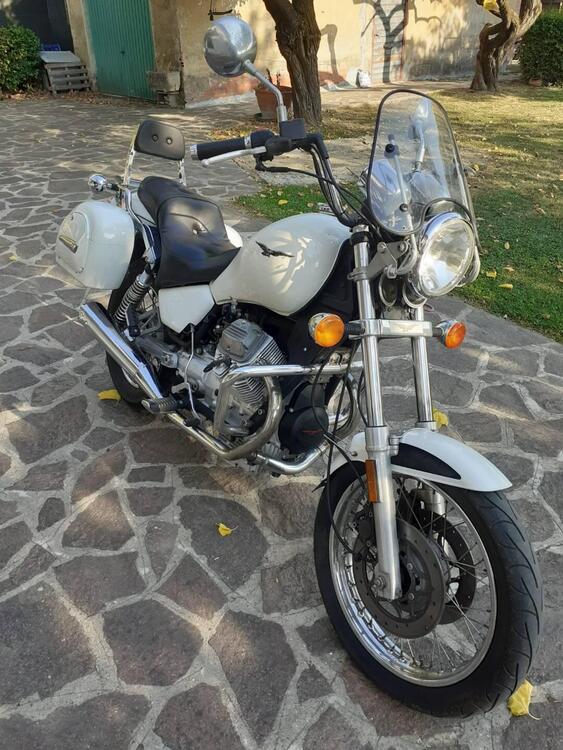 Moto Guzzi Nevada 350 Club (1998 - 99) (3)