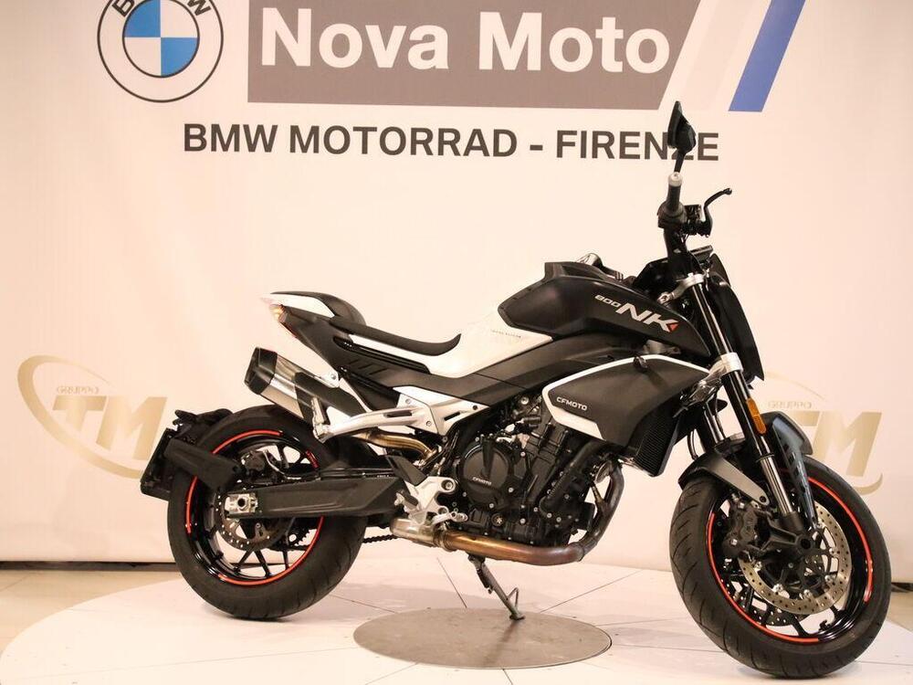 CFMOTO 800NK Sport (2023 - 24) (4)