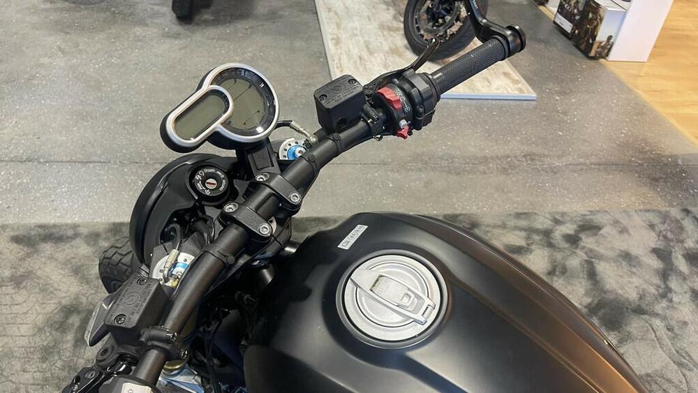 Ducati Scrambler 1100 Dark Pro (2020 - 24) (5)