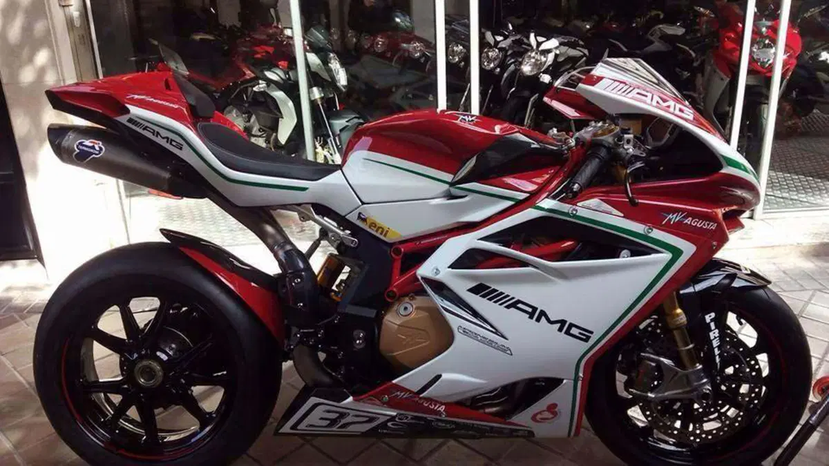 MV Agusta F4 RC presentata a MotoMadrid (7)