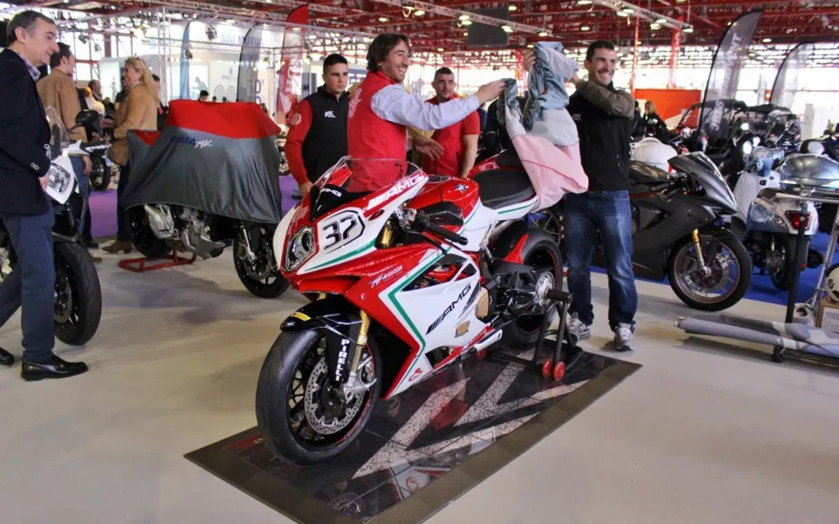 MV Agusta F4 RC presentata a MotoMadrid (2)