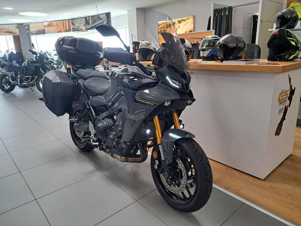 Yamaha MT-09 (2024) (2)