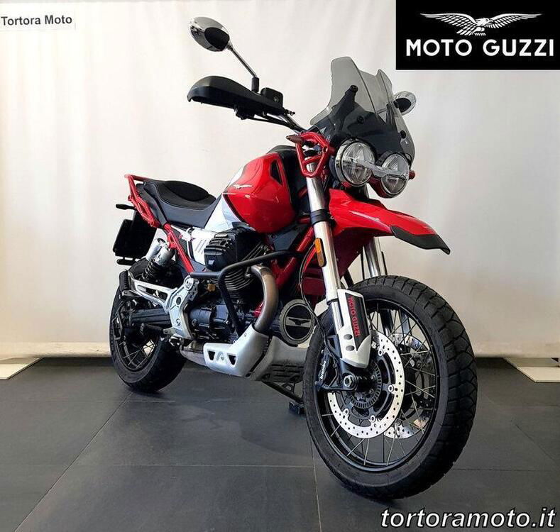 Moto Guzzi V85 TT Evocative Graphics (2019 - 20) (5)