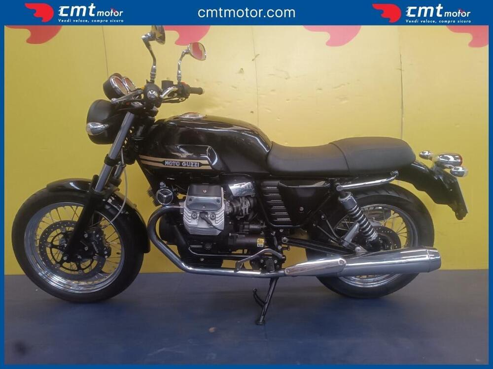 Moto Guzzi V7 Classic (2008 - 12) (3)