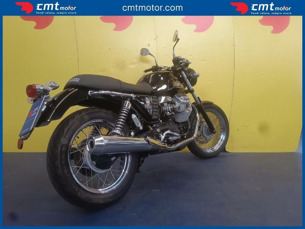 Moto Guzzi V7 Classic (2008 - 12) (4)