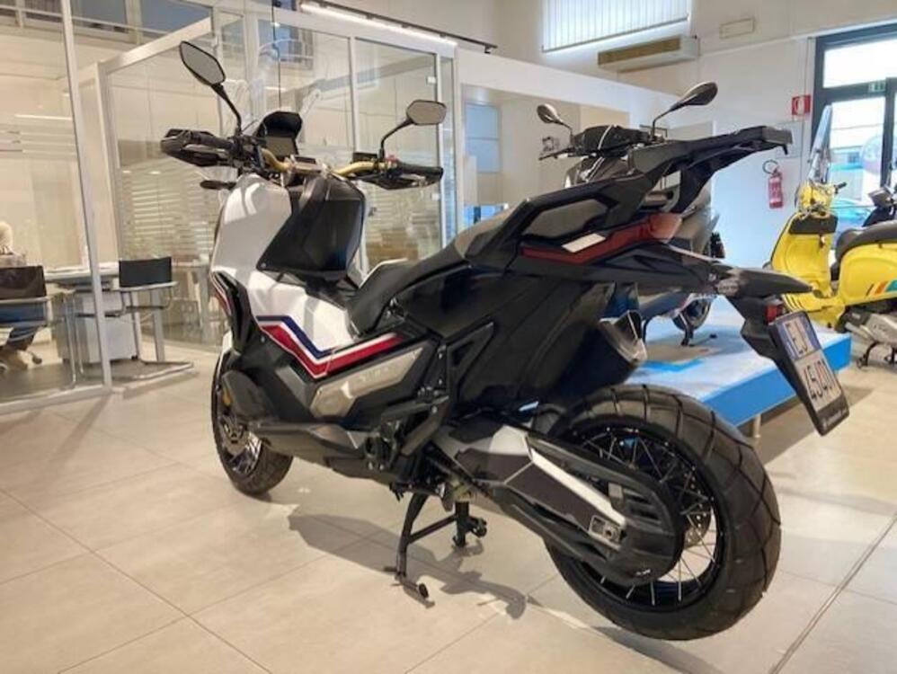 Honda X-ADV 750 (2017) (3)