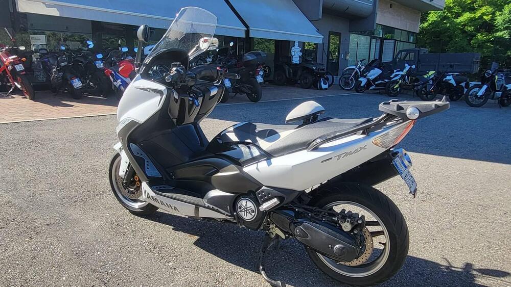 Yamaha T-Max 500 White Max (2010 - 11) (3)