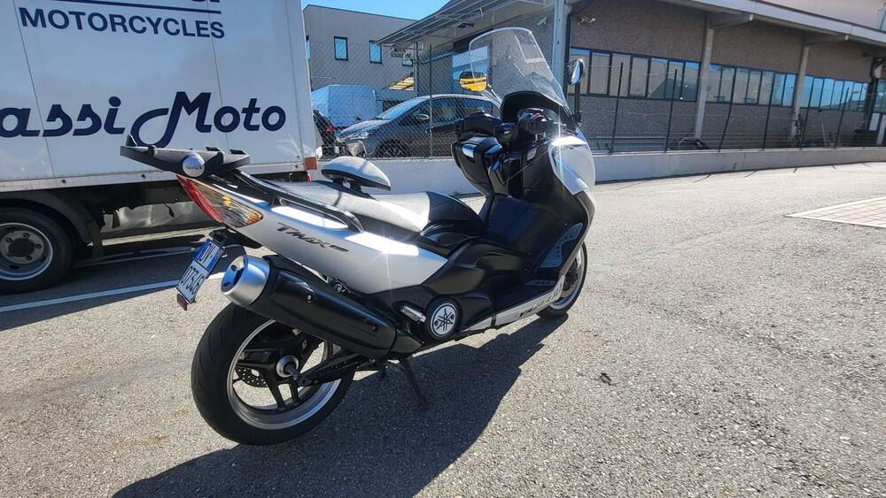 Yamaha T-Max 500 White Max (2010 - 11) (5)