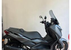 Yamaha X-Max 300 (2021 - 24) usata