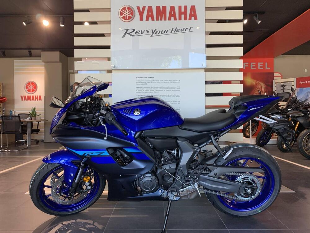 Yamaha YZF R7 (2021 - 24)