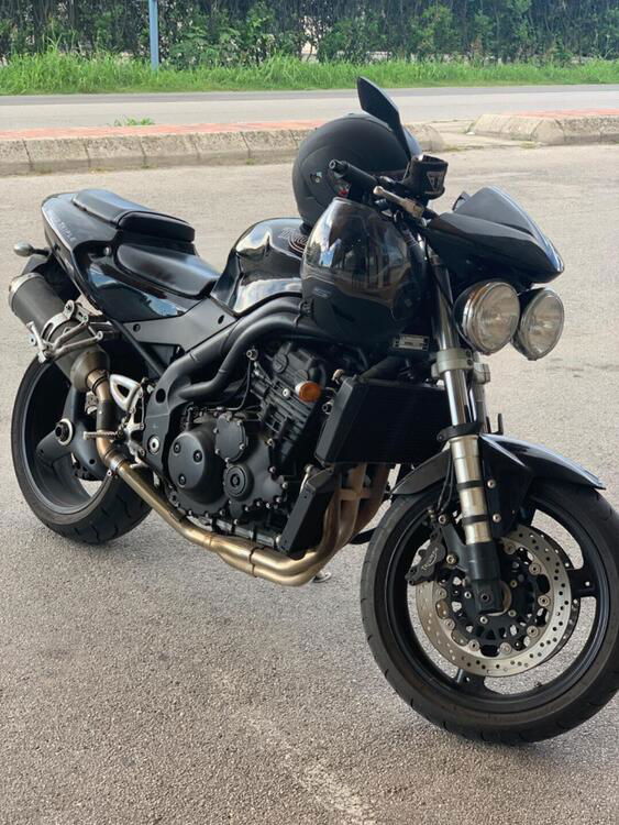 Triumph Speed Triple 955 (2002 - 04) (2)