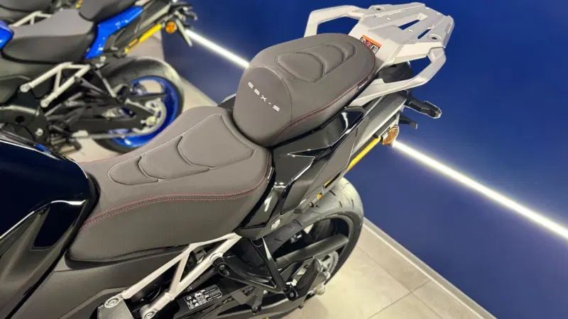 Suzuki GSX-S1000GX (2024 - 26) (8)