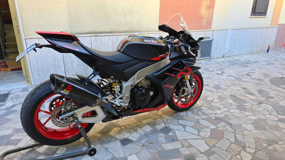 Aprilia RSV4 1100 (2021 - 24) (3)