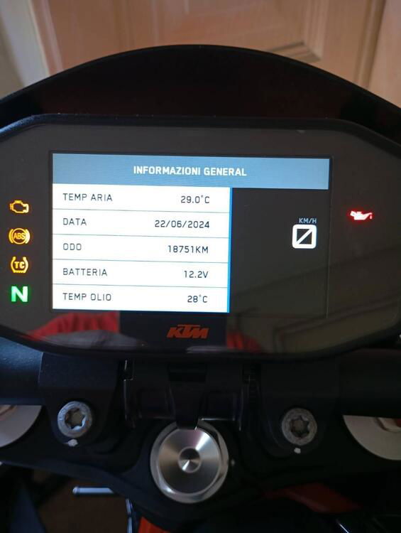 KTM 1290 Super Duke R ABS (2017 - 18) (4)