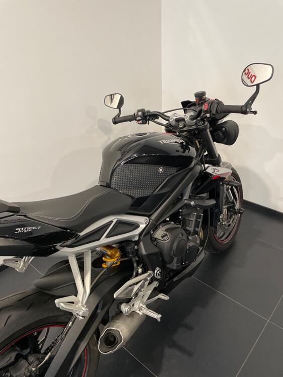 Triumph Street Triple RS (2017 - 19) (4)