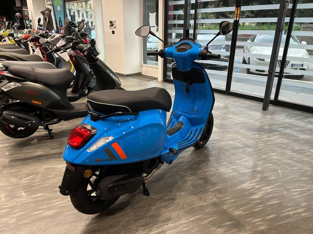 Vespa Sprint 125 Sport (2023 - 24) (3)