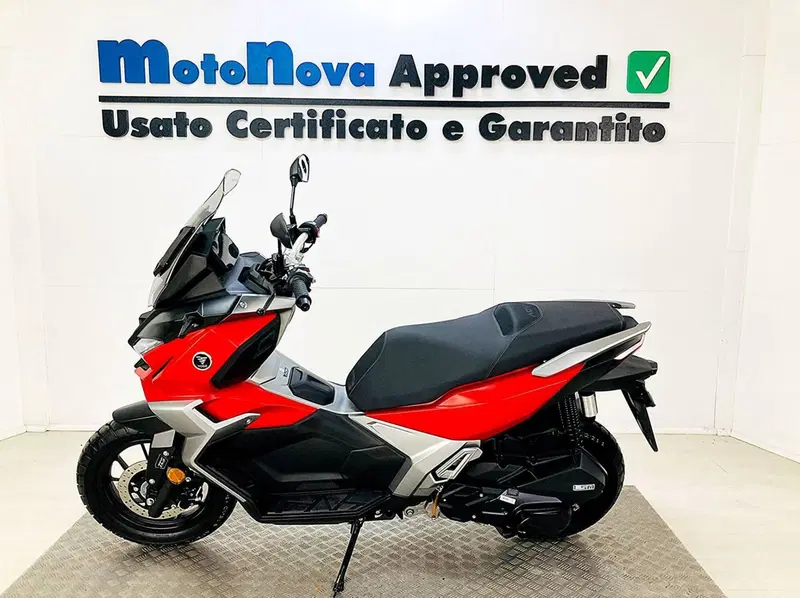 Voge Sfida SR1 ADV (2023 - 26) (2)