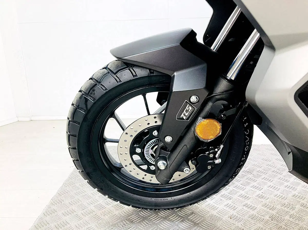 Voge Sfida SR1 ADV (2023 - 26) (13)