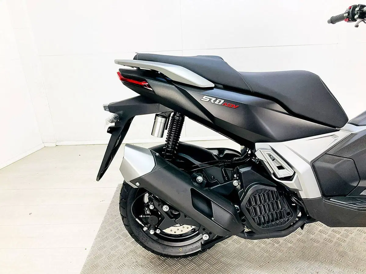 Voge Sfida SR1 ADV (2023 - 26) (6)
