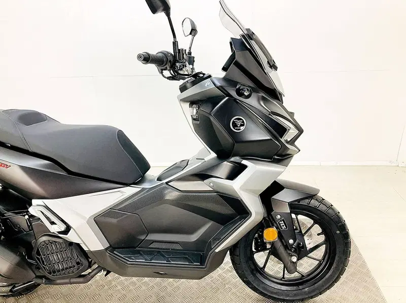 Voge Sfida SR1 ADV (2023 - 26) (8)