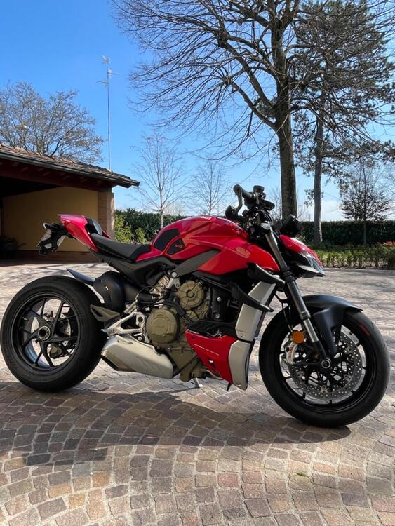 Ducati Streetfighter V4 1100 (2021 - 22) (2)