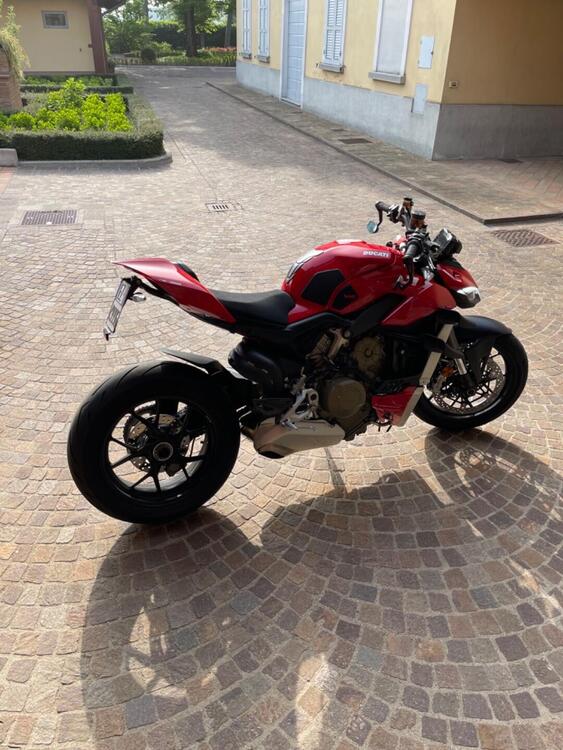 Ducati Streetfighter V4 1100 (2021 - 22) (3)