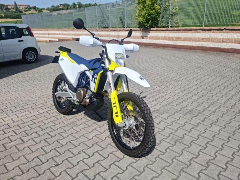 Husqvarna 701 Enduro (2023 - 24) (2)