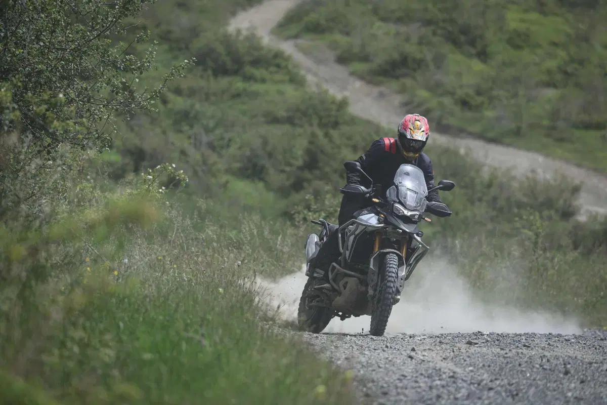 Con Ivan Cervantes e le Triumph Tiger sui percorsi del Mondiale Enduro! ROBE DA PAZZI (2)