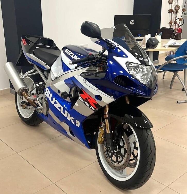 Suzuki GSX R 1000 (2000 - 02) (2)