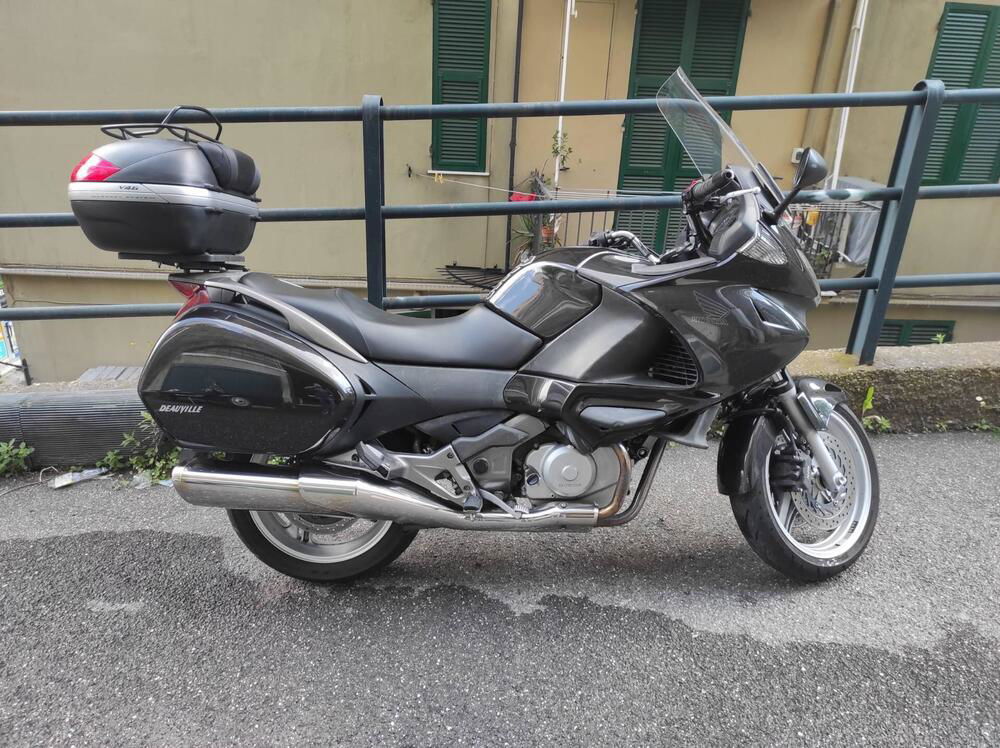 Honda Deauville 700 ABS