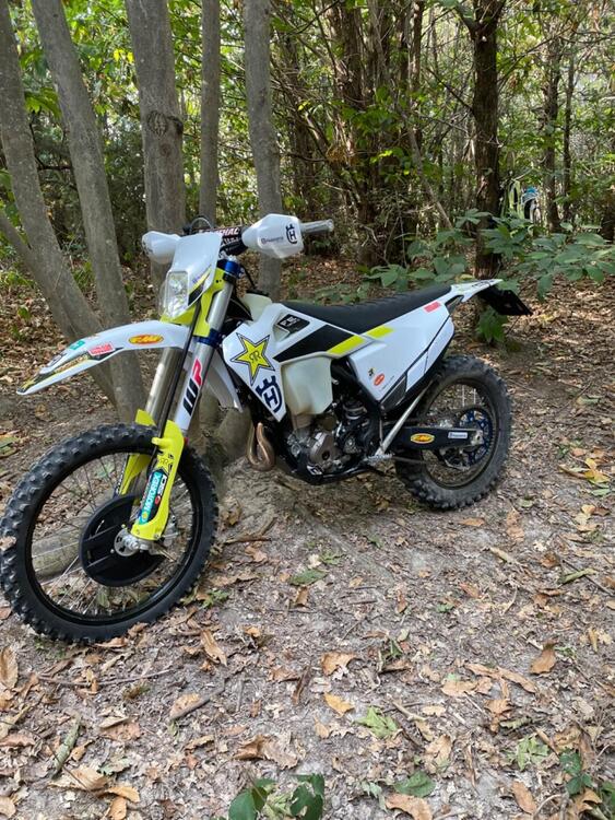 Husqvarna FE 350 Rockstar Edition (2021) (5)