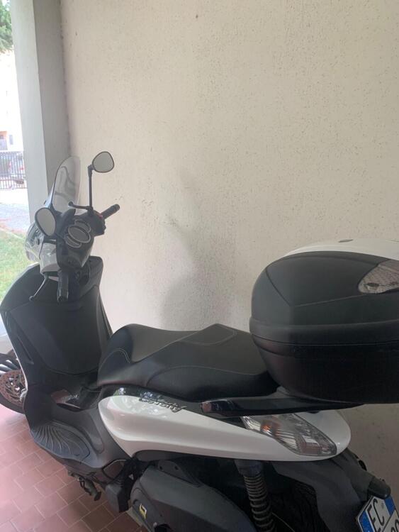 Piaggio Beverly 125 S i.e. (2010 - 17) (3)