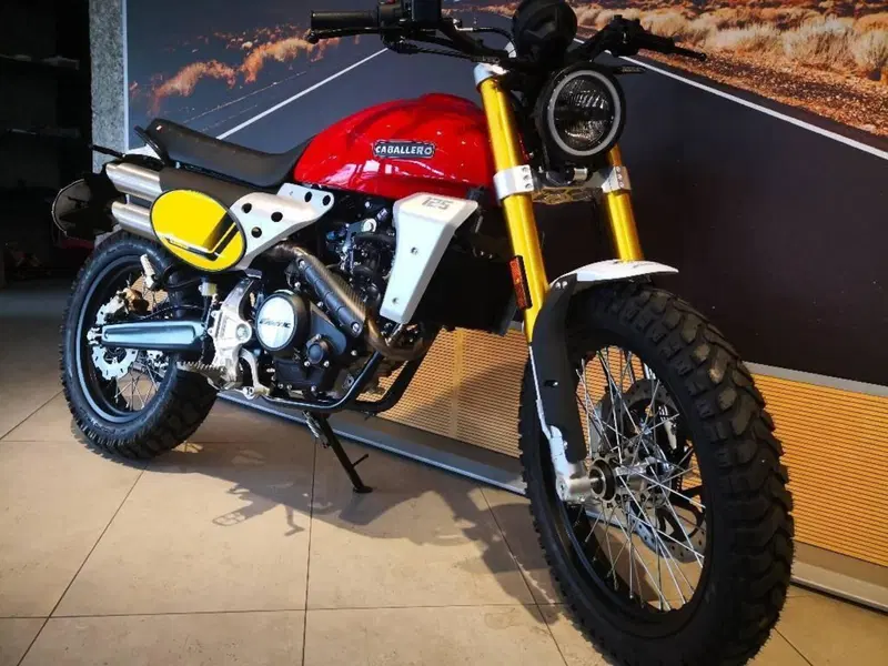 Fantic Motor Caballero 125 Scrambler (2025 - 26) (3)