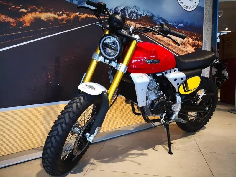 Fantic Motor Caballero 125 Scrambler (2025 - 26) (8)