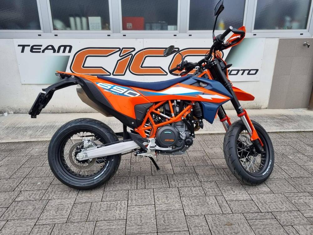 KTM 690 SMC R (2023 - 24)